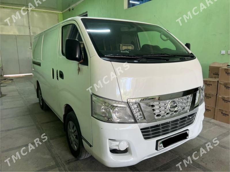 Nissan Urvan 2015 - 230 000 TMT - Мары - img 3