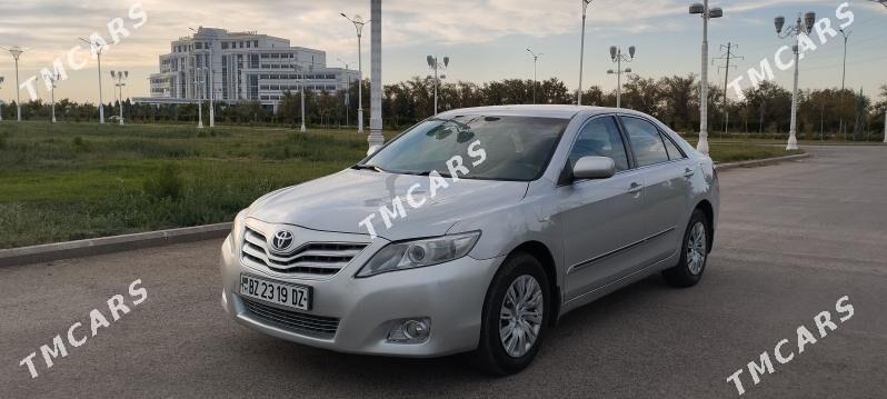 Toyota Camry 2010 - 132 000 TMT - Дашогуз - img 2