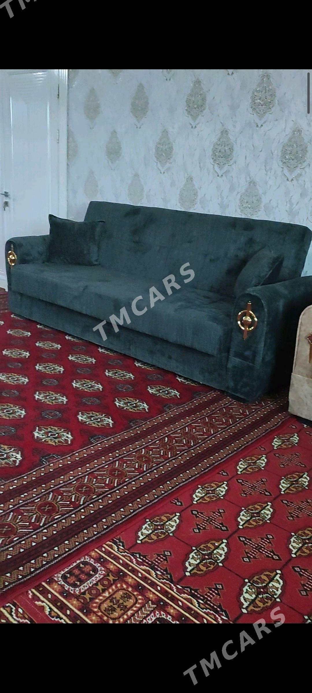 Acylyp yapylyan diwan - Кёнеургенч - img 2