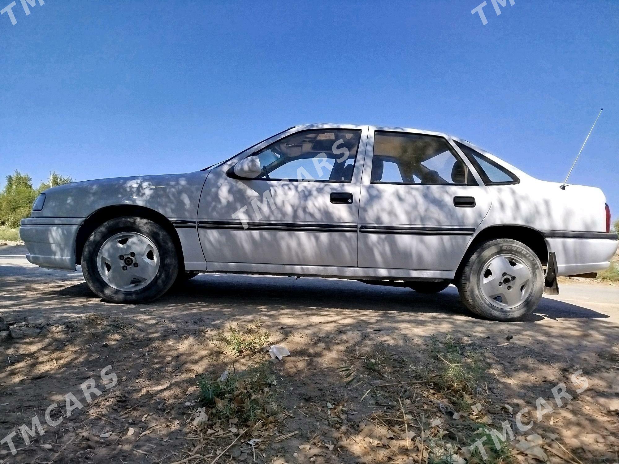 Opel Vectra 1992 - 35 000 TMT - Görogly (Tagta) - img 3