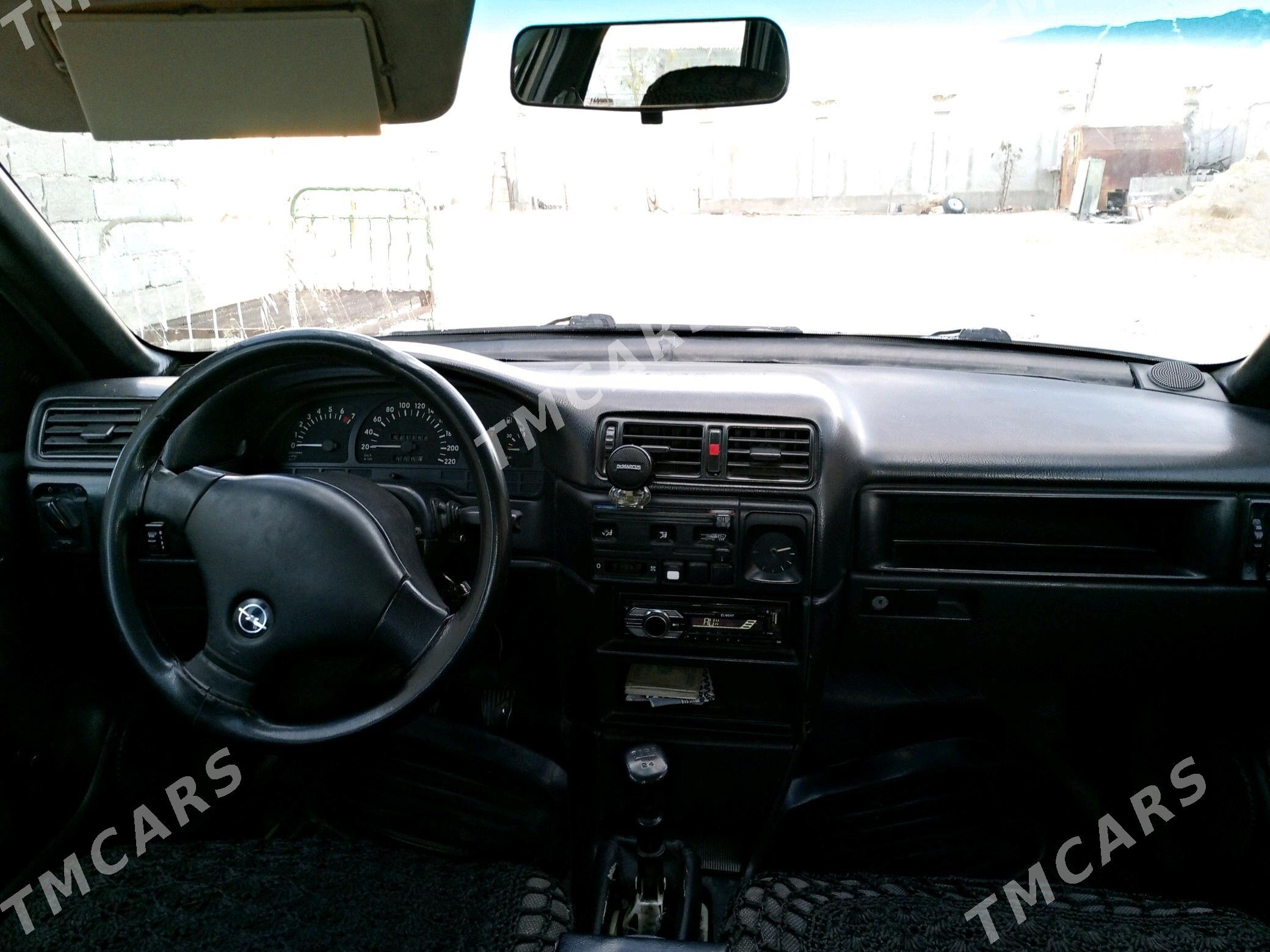 Opel Vectra 1991 - 25 000 TMT - Балканабат - img 3