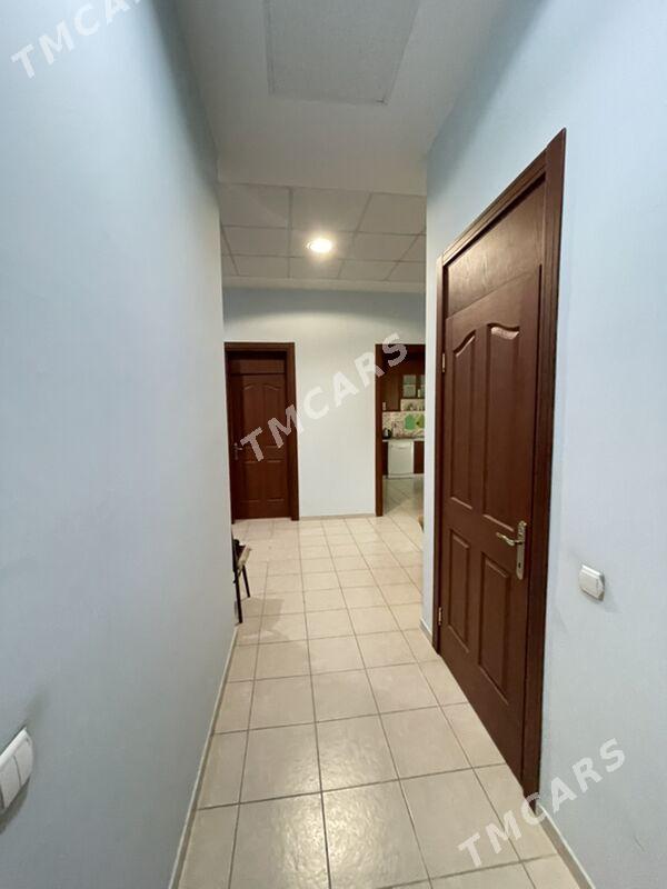 3 ком Элитка по Гоголя 130 кв - Aşgabat - img 4