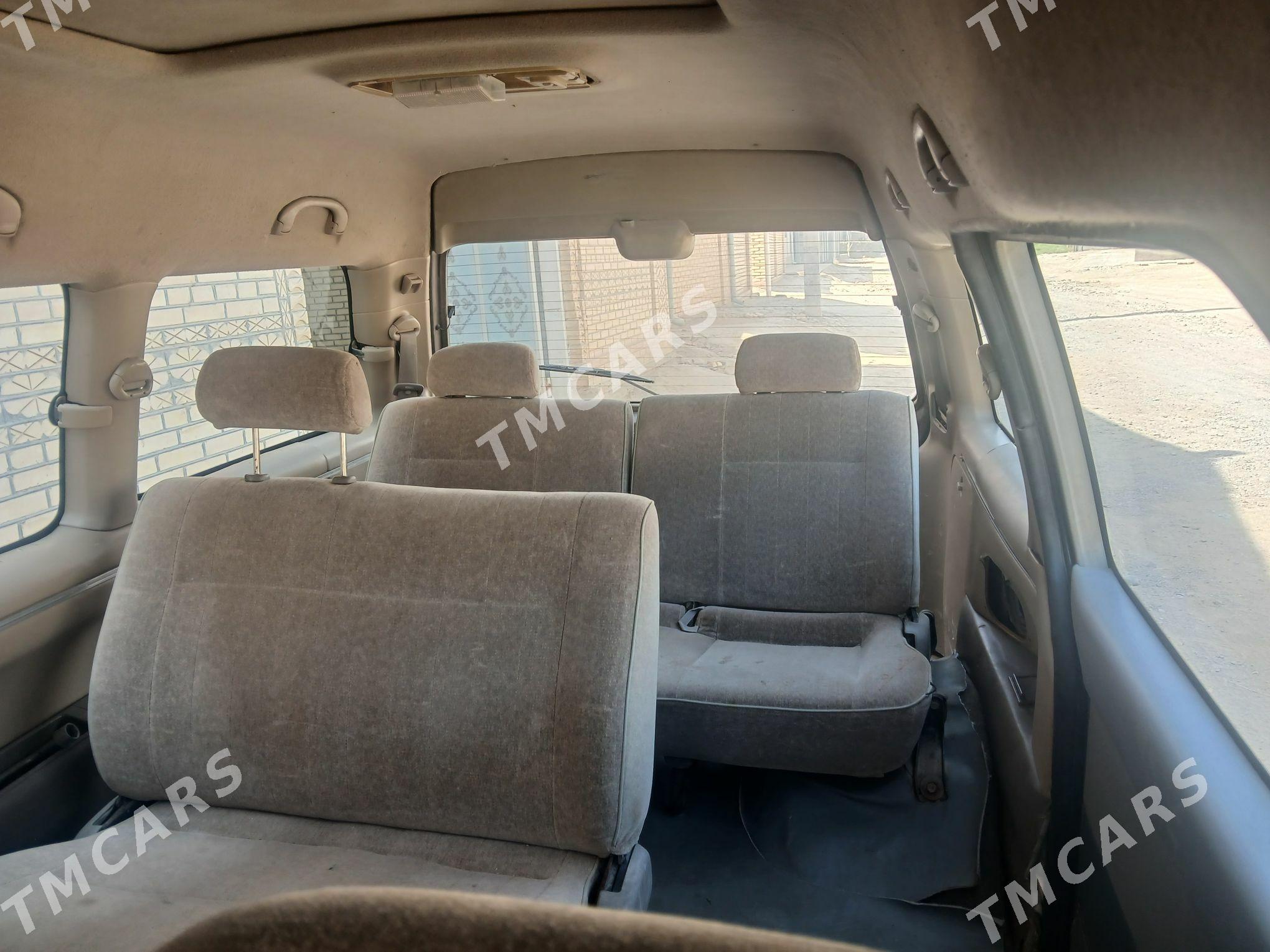 Toyota Hiace 1994 - 65 000 TMT - Мургап - img 3