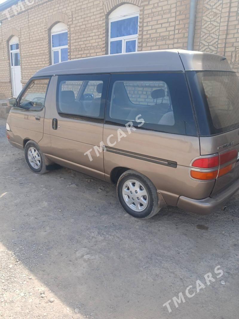 Toyota Hiace 1994 - 65 000 TMT - Мургап - img 4