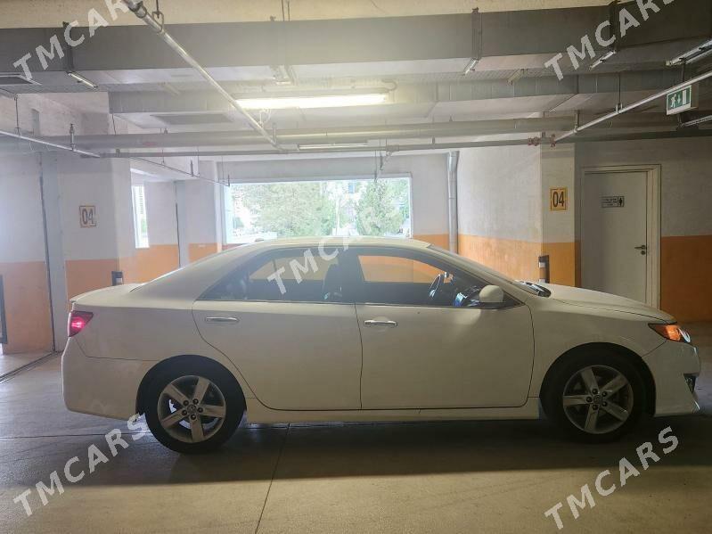 Toyota Camry 2012 - 220 000 TMT - Гарадамак - img 2