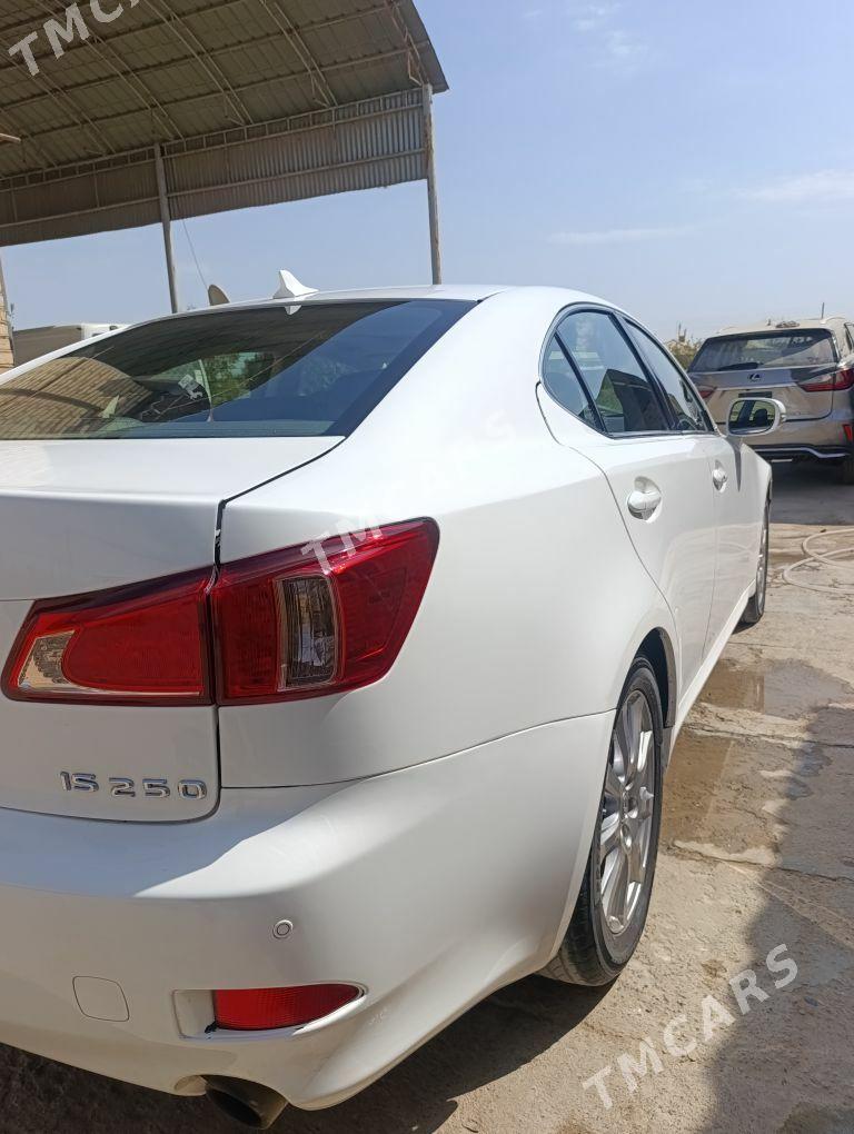 Lexus IS 250 2011 - 160 000 TMT - Mary - img 5