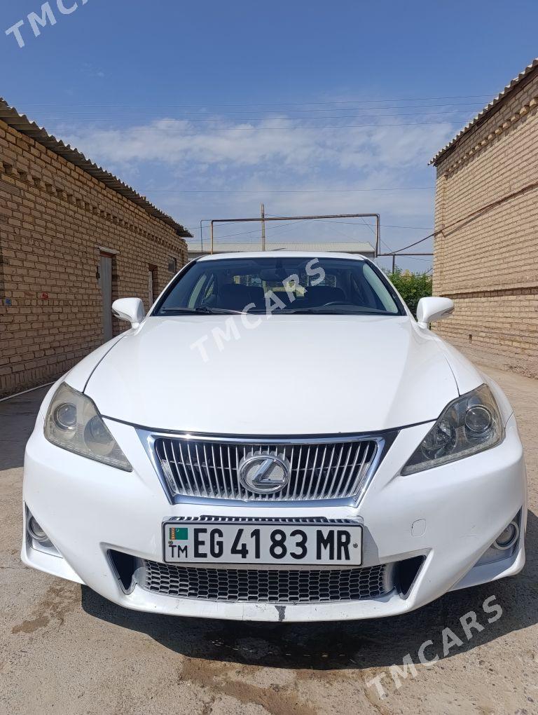 Lexus IS 250 2011 - 160 000 TMT - Mary - img 3