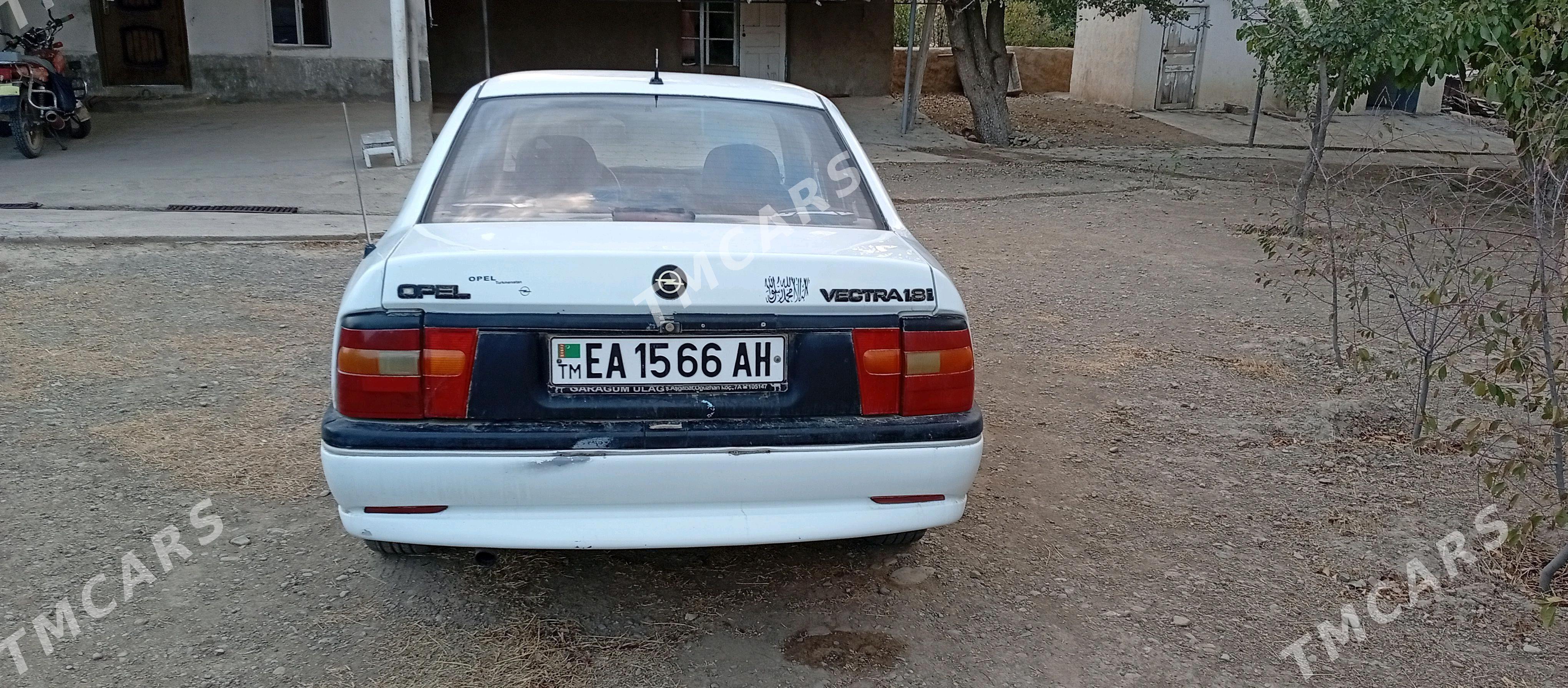 Opel Vectra 1991 - 35 000 TMT - Бахарден - img 4