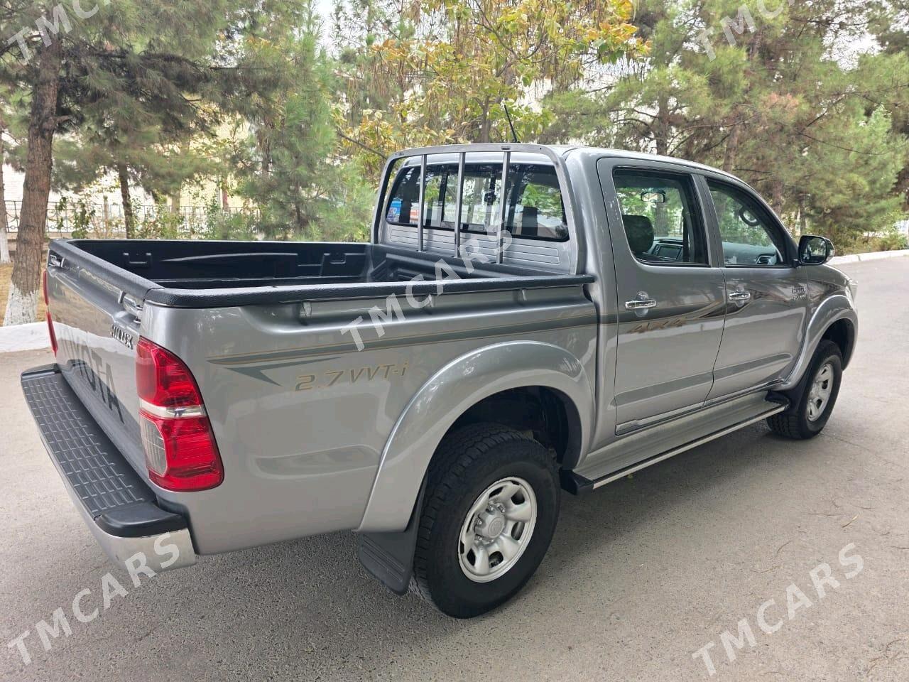 Toyota Hilux 2015 - 420 000 TMT - Mary - img 4
