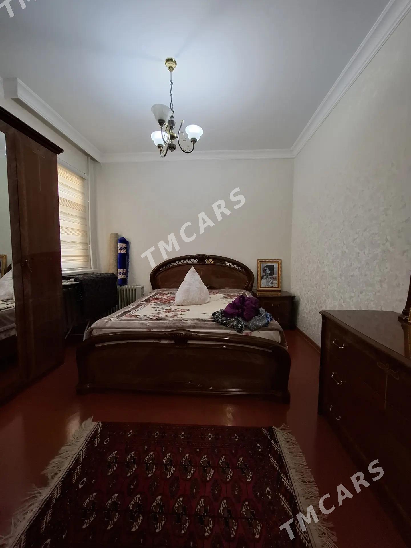 мир 4 . 2 комн 1 эт от хозяина - Aşgabat - img 2
