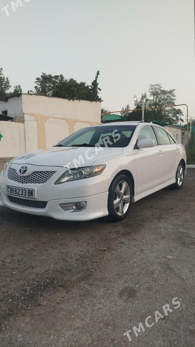 Toyota Camry 2010 - 240 000 TMT - Balkanabat - img 3