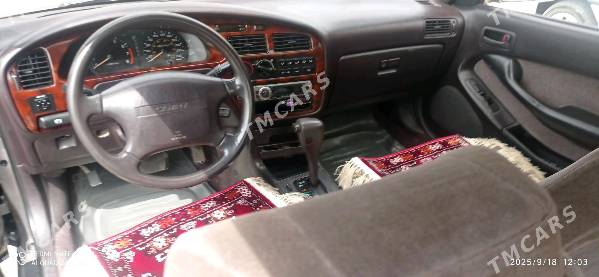 Toyota Camry 1993 - 95 000 TMT - Мары - img 5
