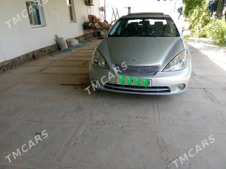 Lexus ES 300 2002 - 170 000 TMT - Фарап - img 3
