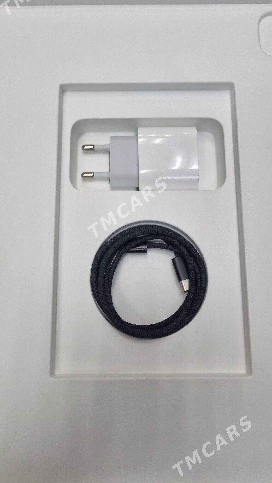 M4 Ipad pro 256gb 19sapar - Garaşsyzlygyň 15 ýyllygy Söwda Merkezi - img 7