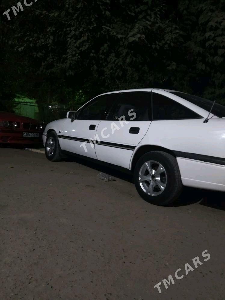 Opel Vectra 1991 - 28 000 TMT - Mary - img 9