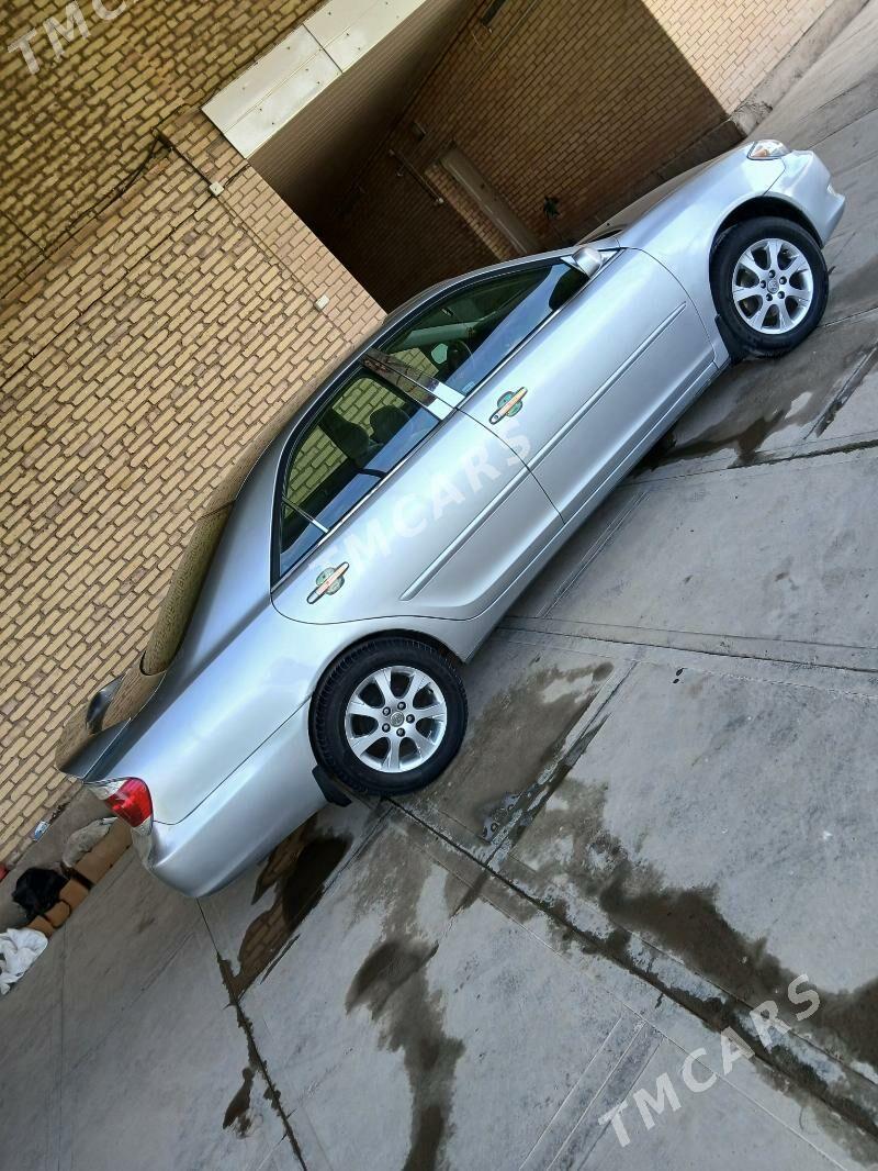 Toyota Camry 2004 - 140 000 TMT - Фарап - img 4