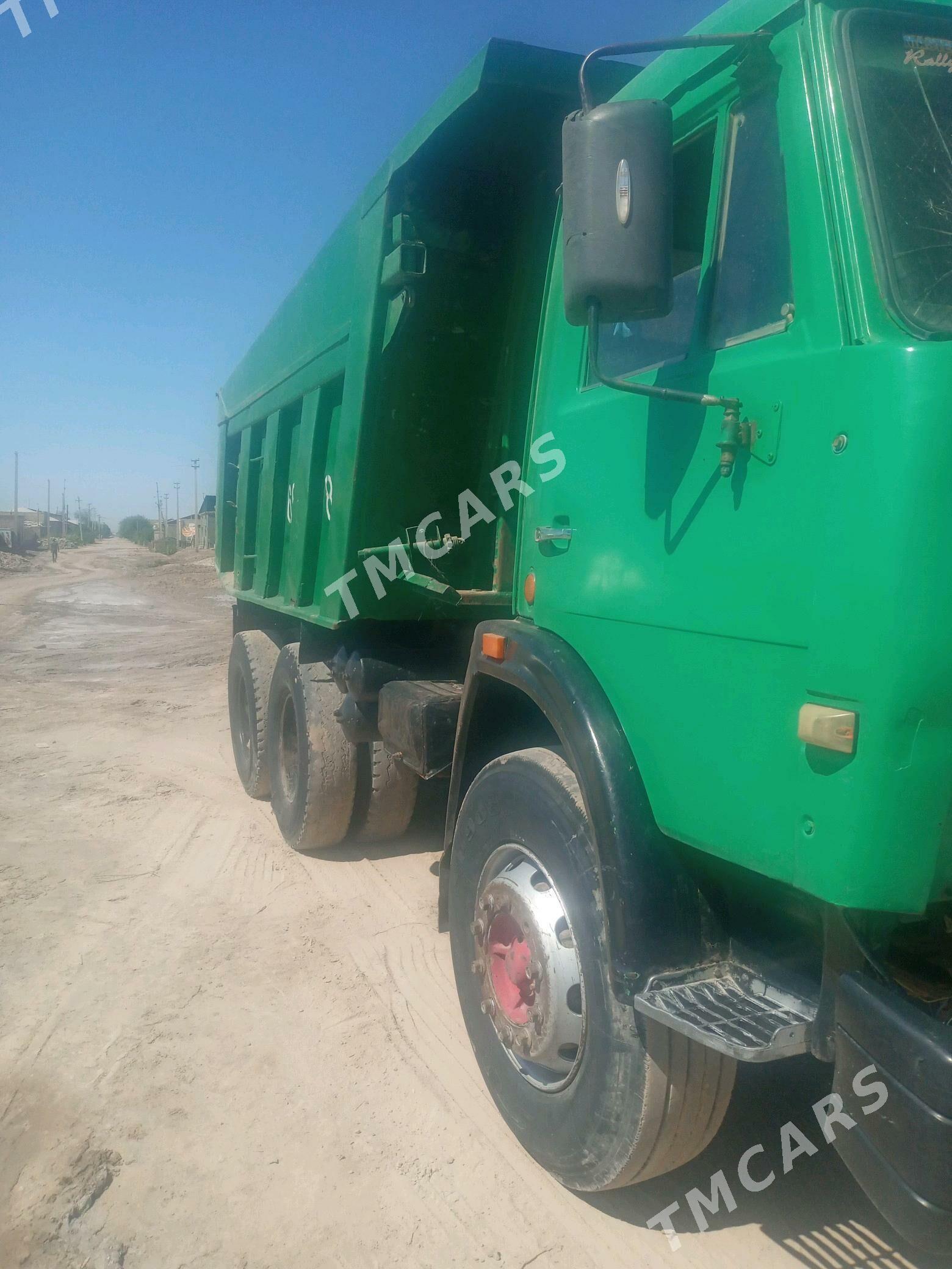 Kamaz 6520 2000 - 180 000 TMT - Köneürgenç - img 3