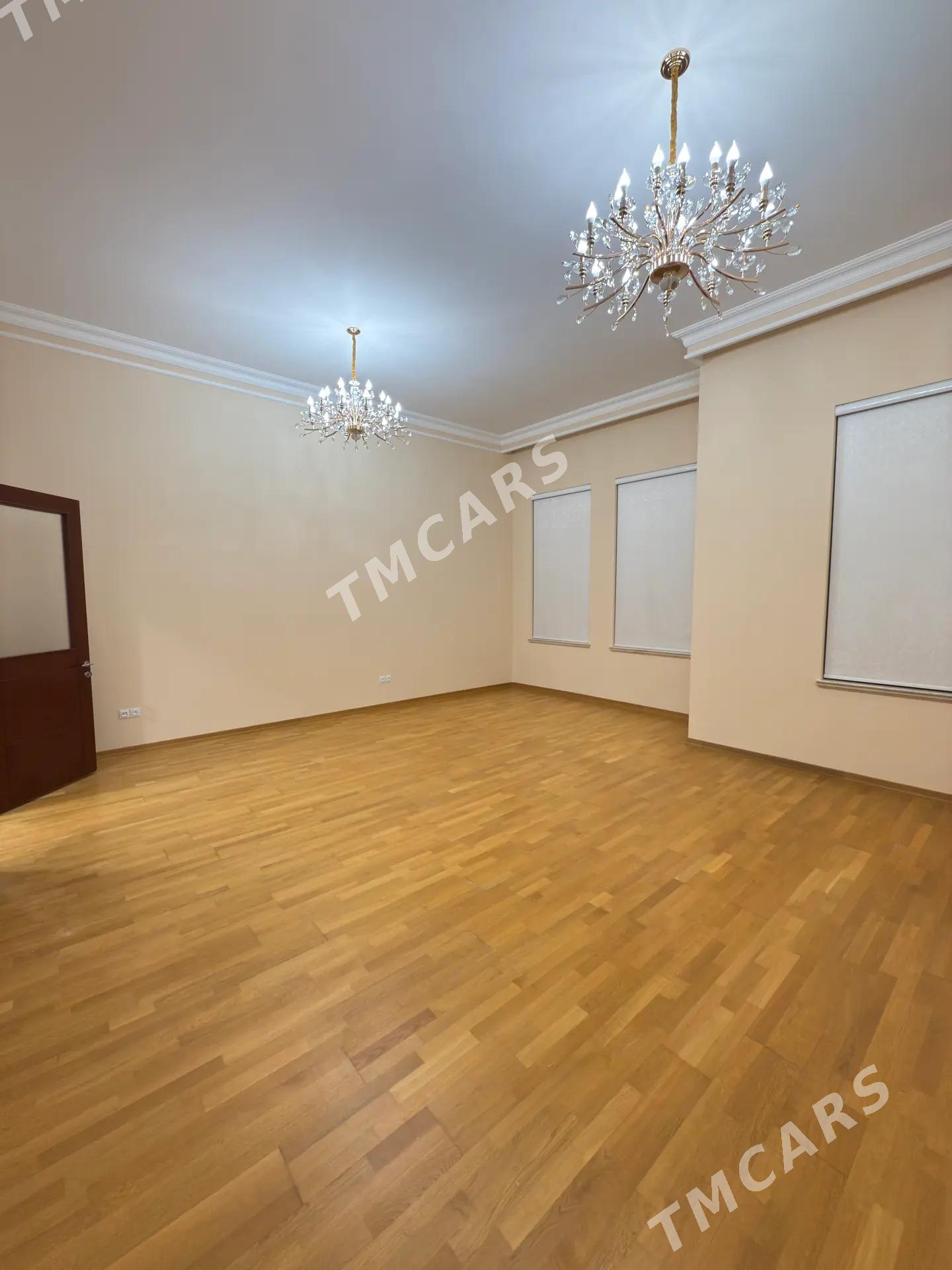 ЭЛИТ! 3 КОМ-166м²,2ЭТ. - Moskowskiý köç. (10 ýyl abadançylyk şaýoly) - img 5