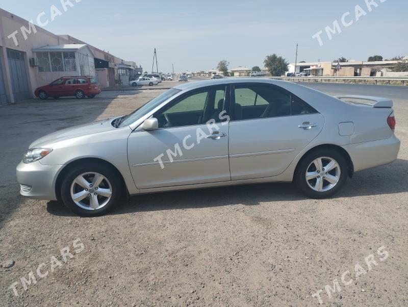 Toyota Camry 2004 - 155 000 TMT - Мары - img 4