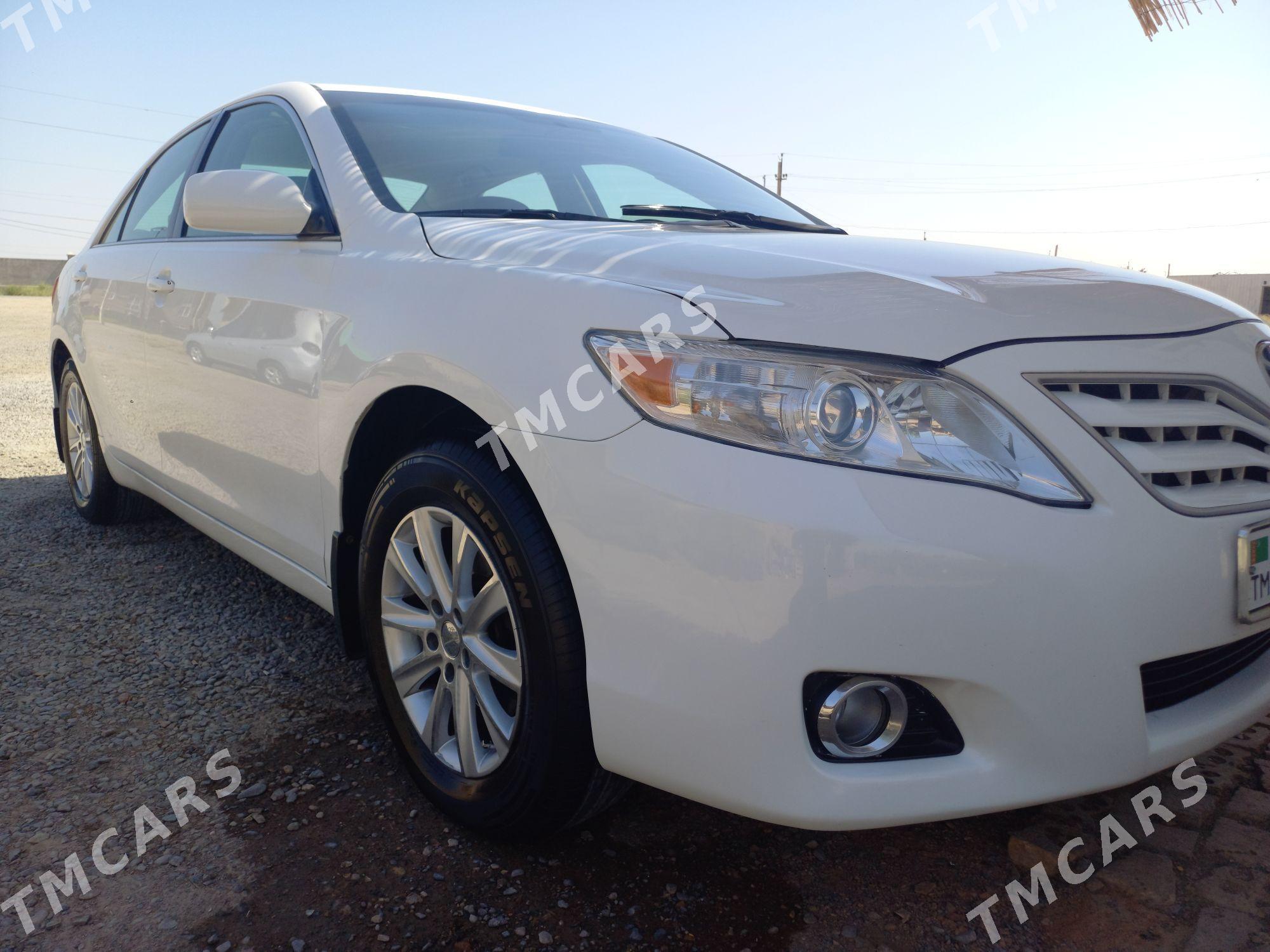 Toyota Camry 2010 - 210 000 TMT - Мары - img 7