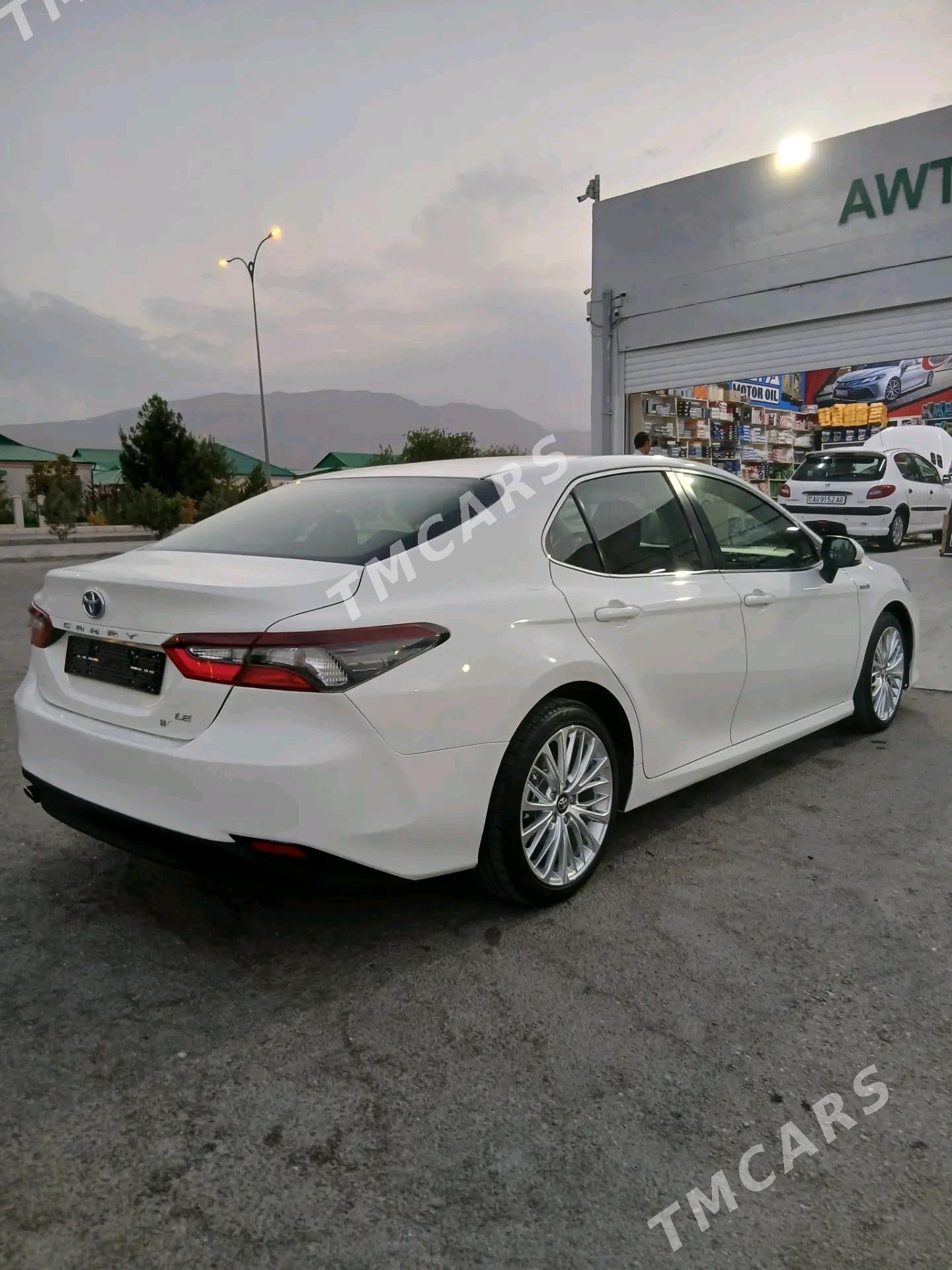 Toyota Camry 2021 - 295 000 TMT - Ашхабад - img 5