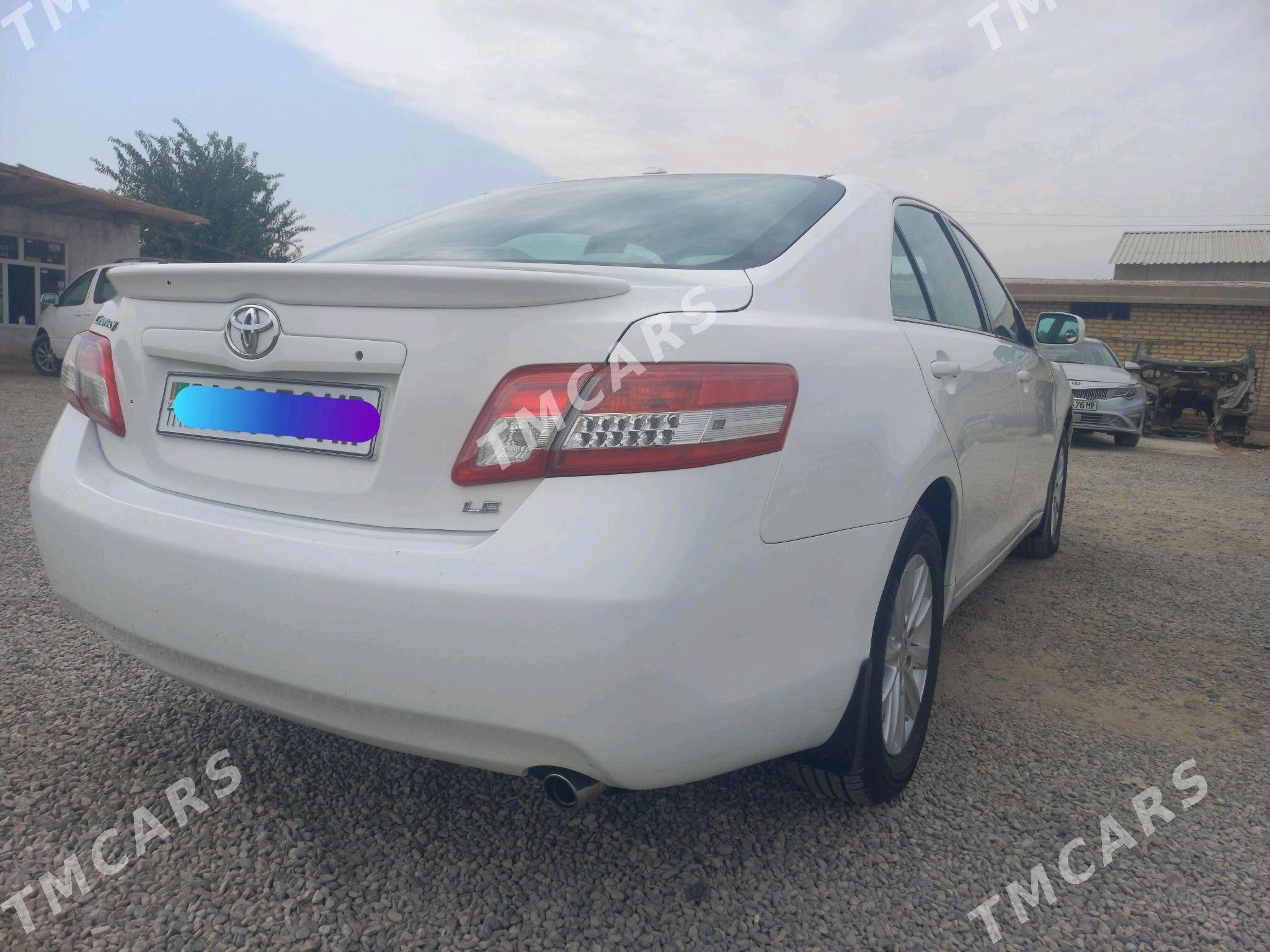 Toyota Camry 2010 - 210 000 TMT - Мары - img 8