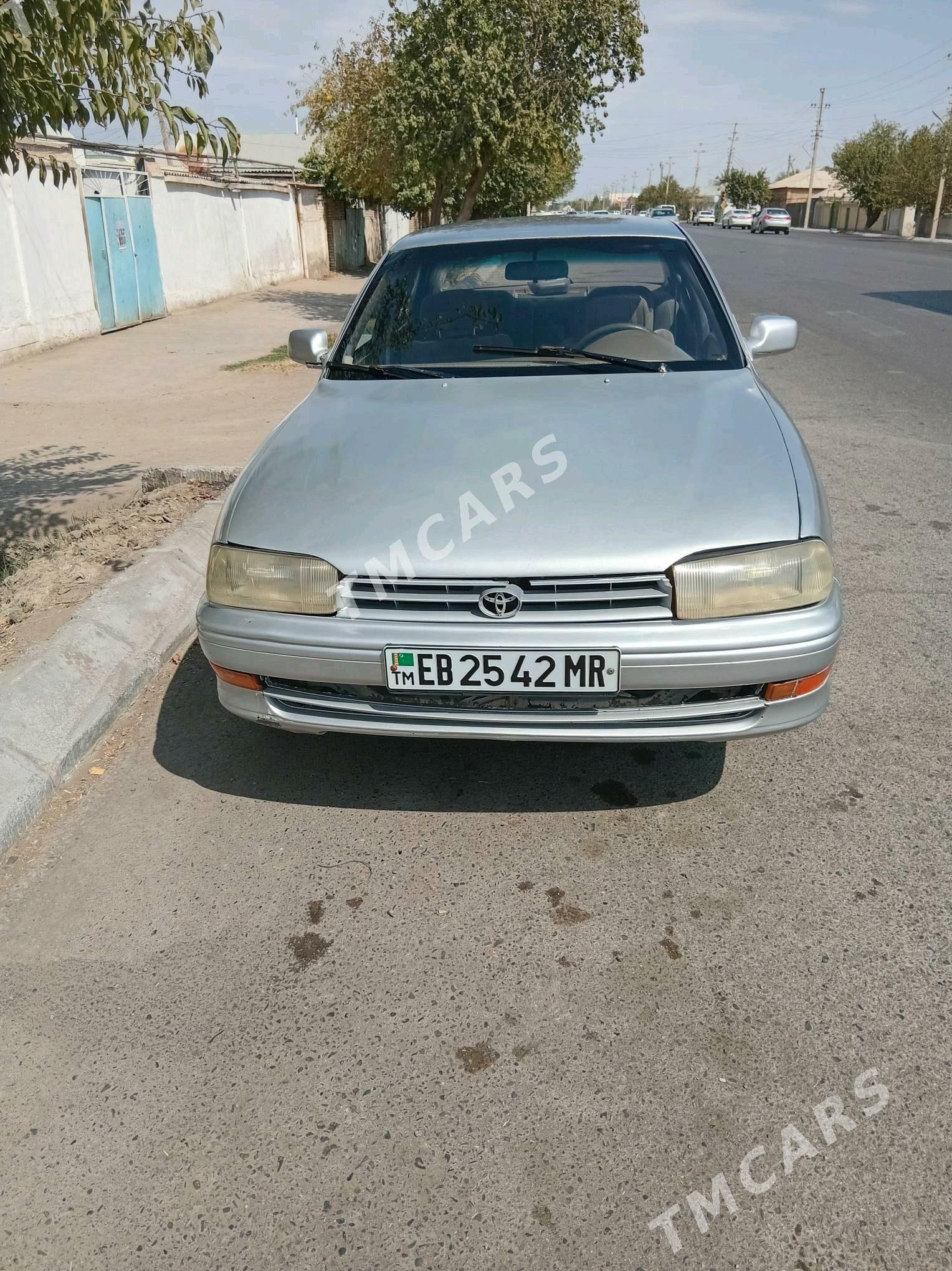 Toyota Camry 1993 - 45 000 TMT - Мары - img 4