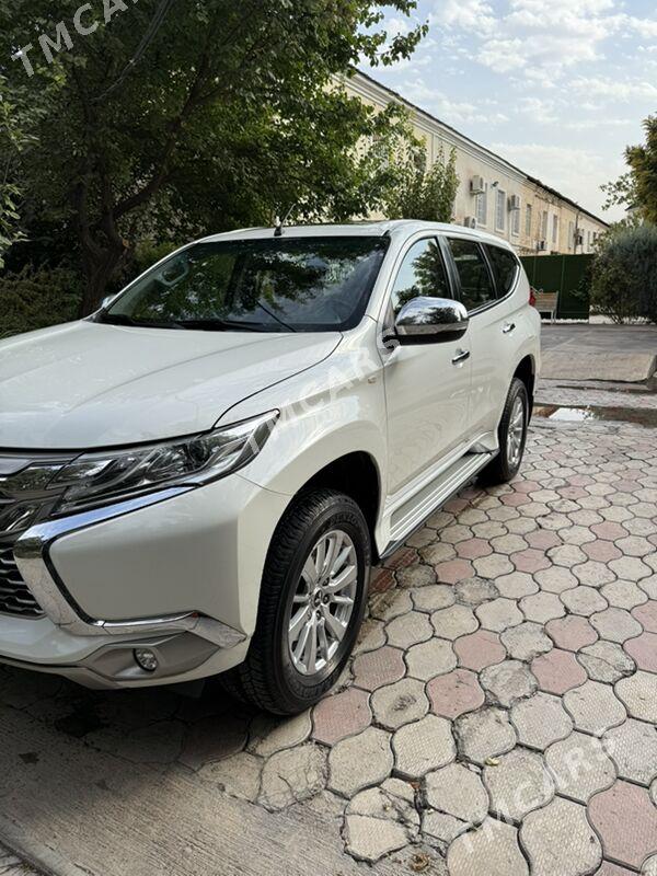 Mitsubishi Montero Sport 2019 - 400 000 TMT - Aşgabat - img 3