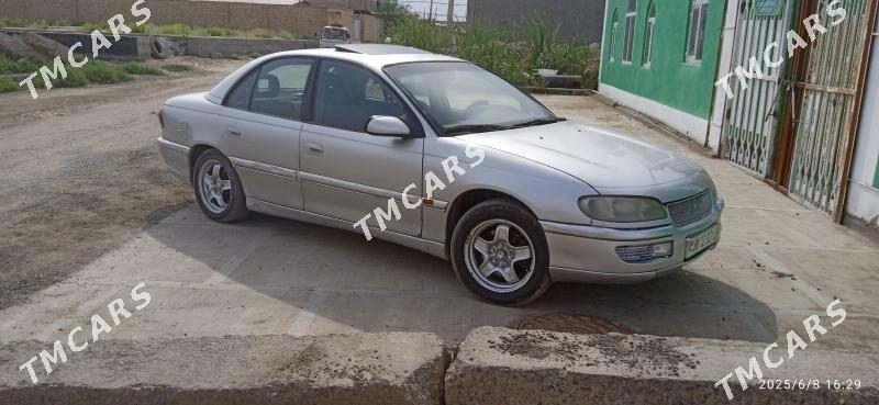 Opel Omega 1996 - 30 000 TMT - Чарджоу - img 2