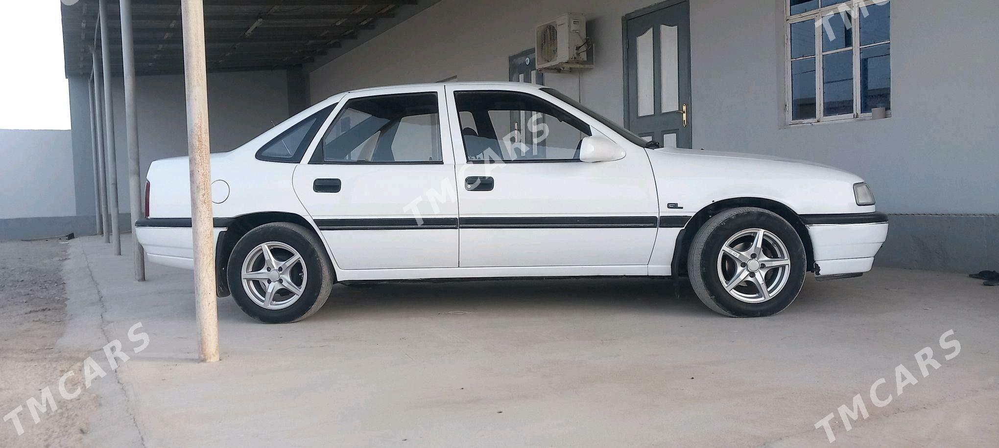 Opel Vectra 1990 - 37 000 TMT - Кака - img 5