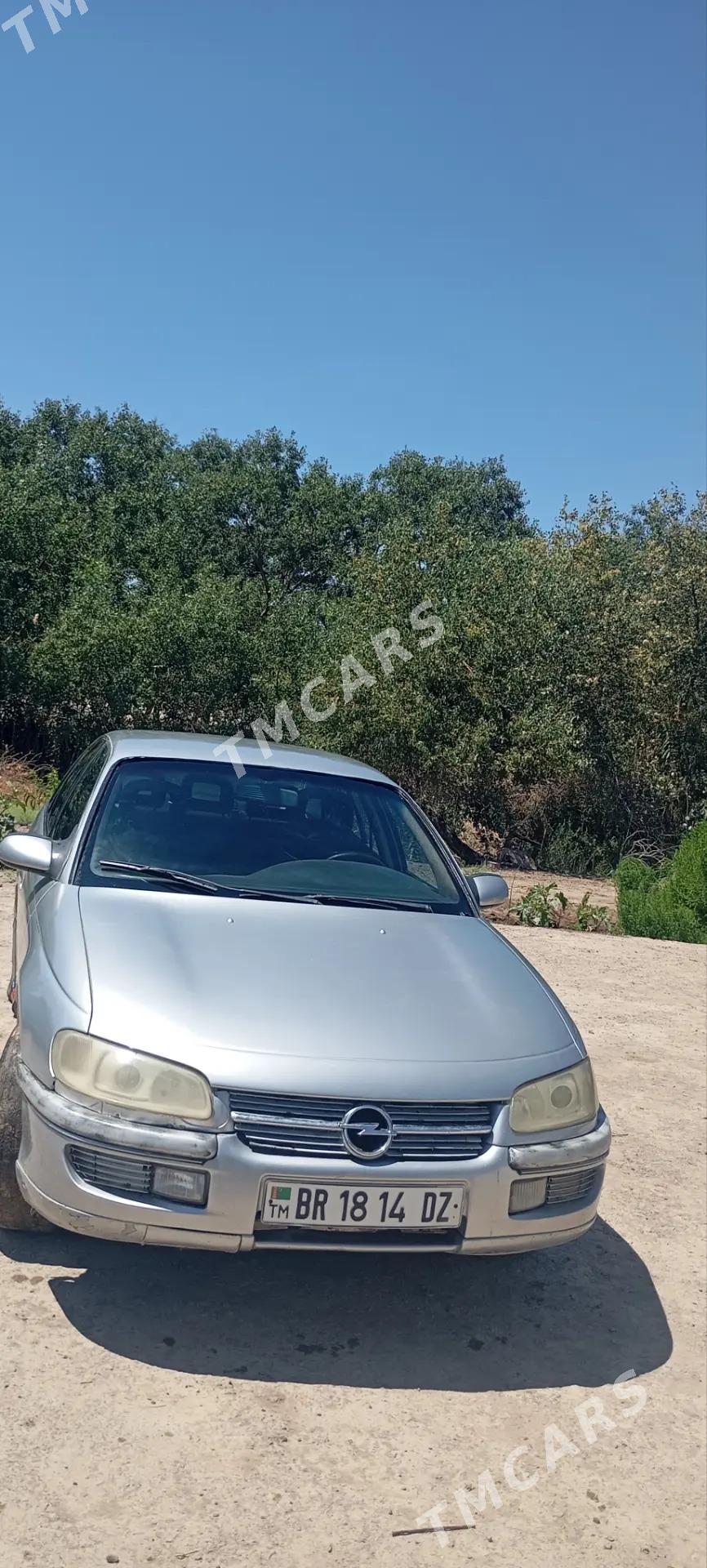Opel Omega 1994 - 25 000 TMT - Boldumsaz - img 4