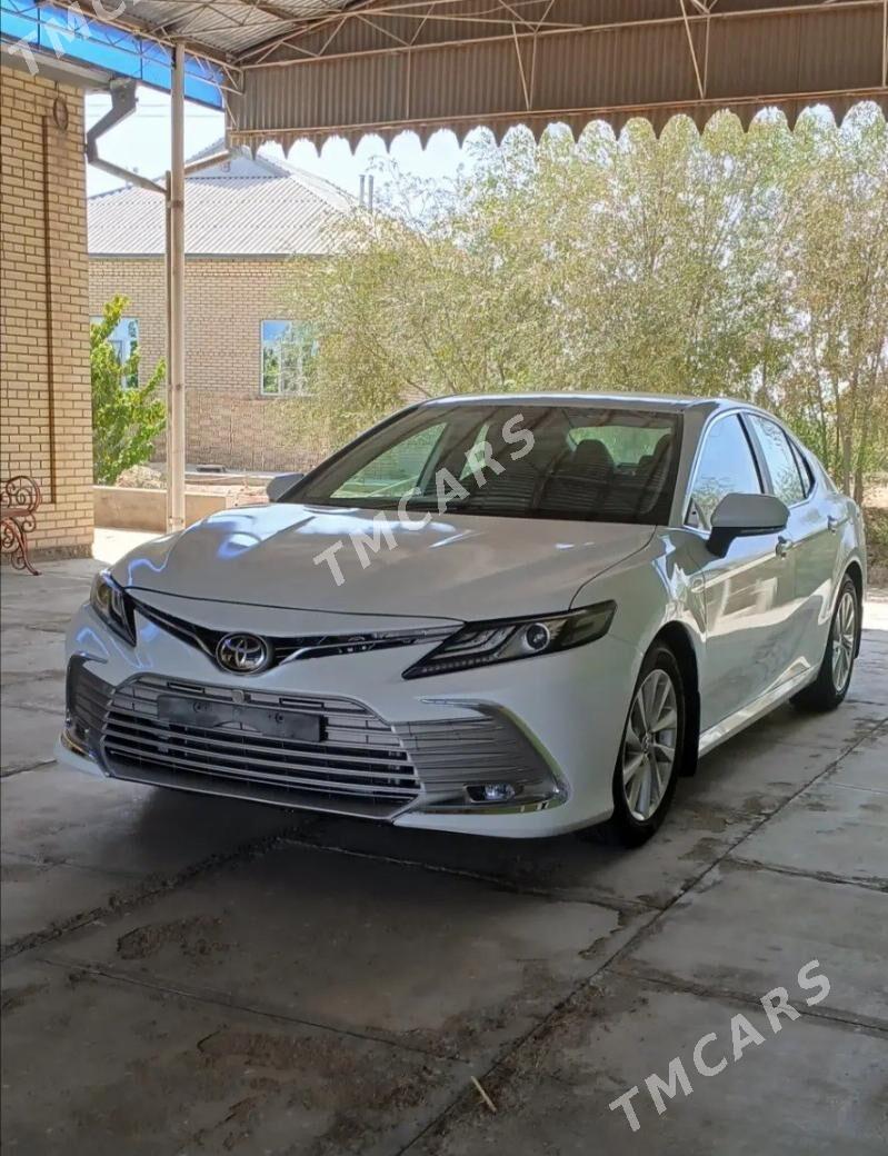 Toyota Camry 2021 - 320 000 TMT - Мургап - img 6
