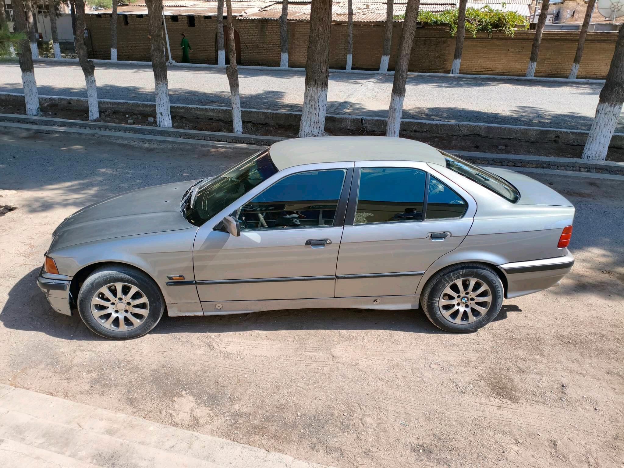 BMW 325 1992 - 40 000 TMT - Саят - img 4