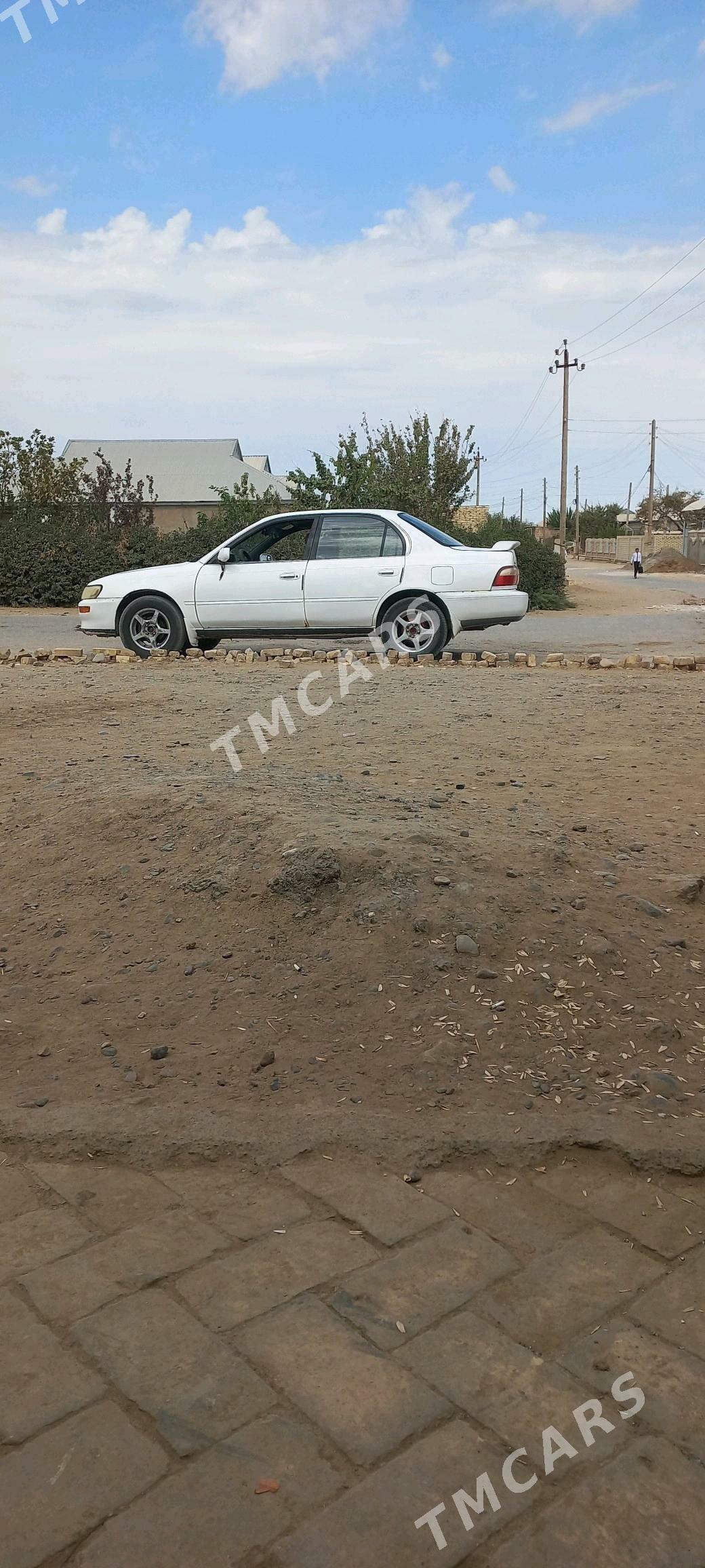 Toyota Corolla 1993 - 50 000 TMT - Туркменгала - img 4