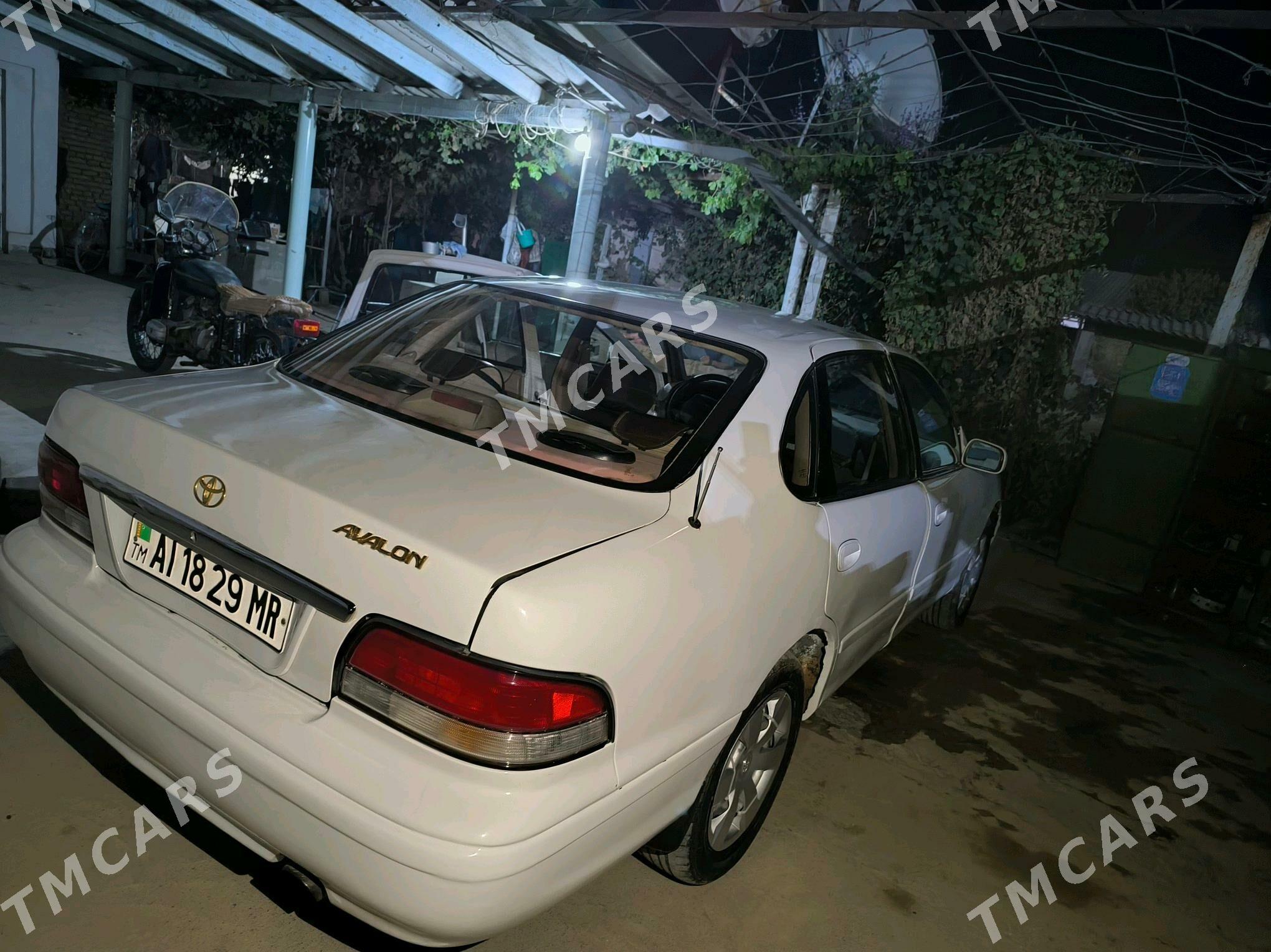 Toyota Avalon 1995 - 100 000 TMT - Oguz han - img 5
