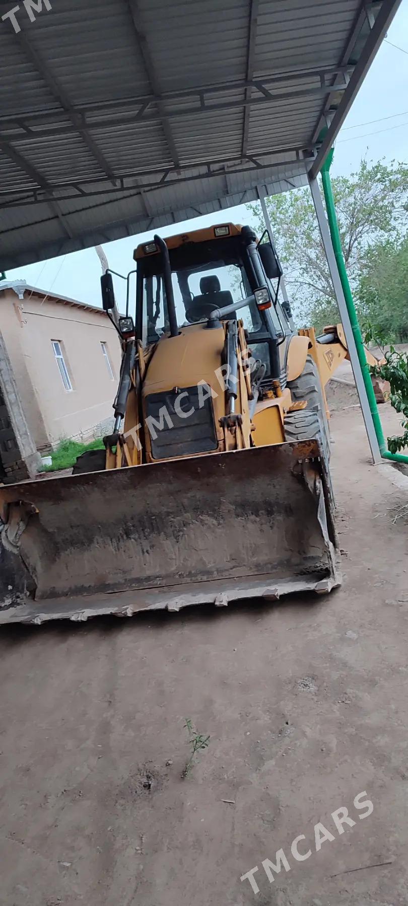 JCB 3CX Compact 2013 - 275 000 TMT - Акдепе - img 2