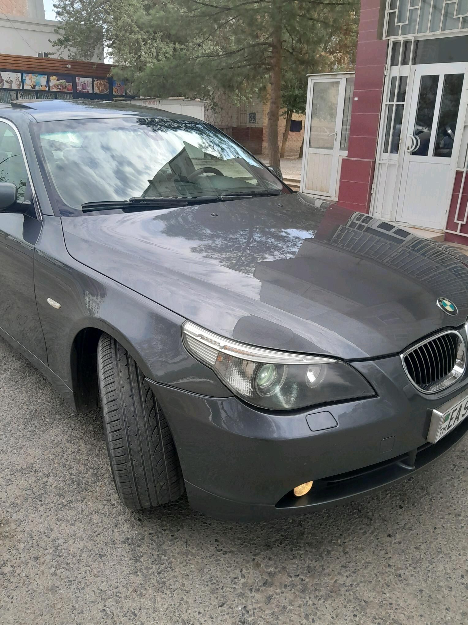BMW E60 2003 - 135 000 TMT - Mary - img 4