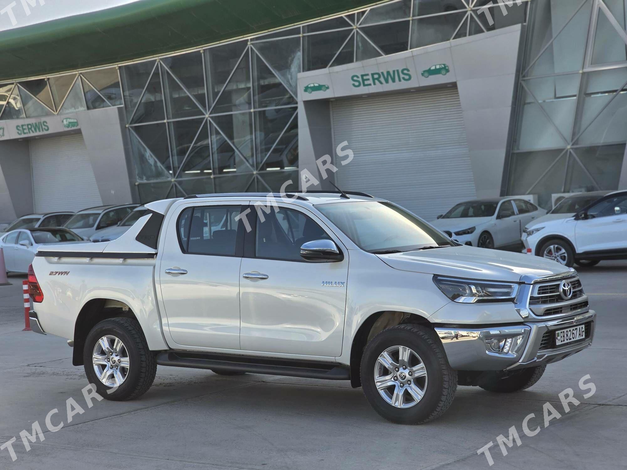 Toyota Hilux 2021 - 575 000 TMT - 11 мкр - img 5