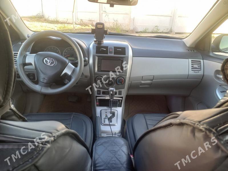 Toyota Corolla 2011 - 178 000 TMT - Туркменабат - img 7