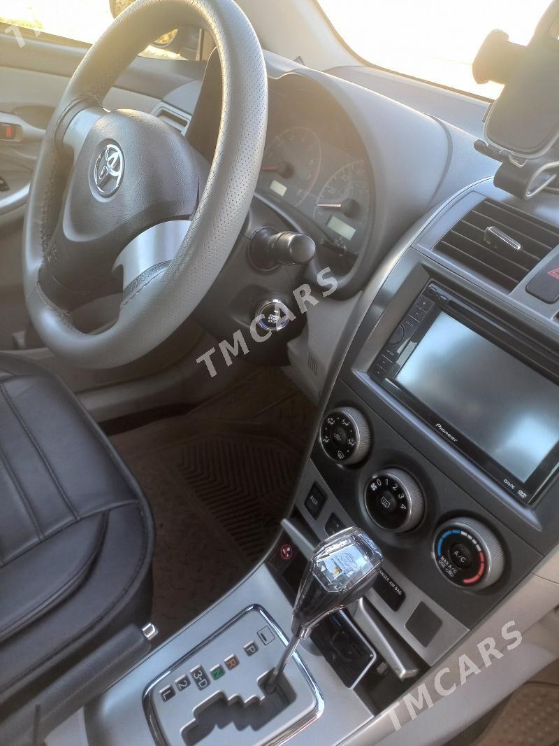Toyota Corolla 2011 - 178 000 TMT - Туркменабат - img 3