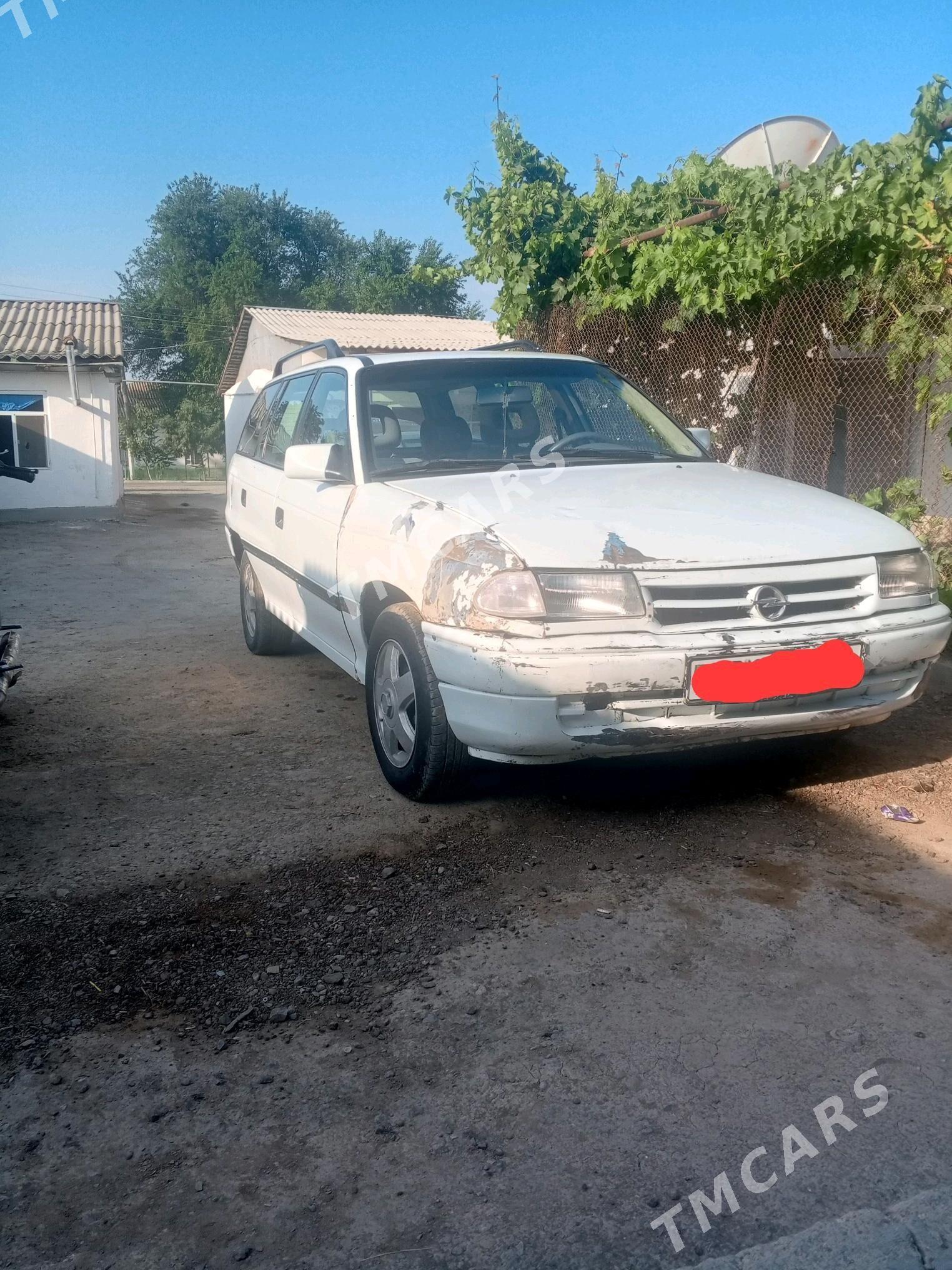 Opel Astra 1992 - 30 000 TMT - Махтумкули - img 1