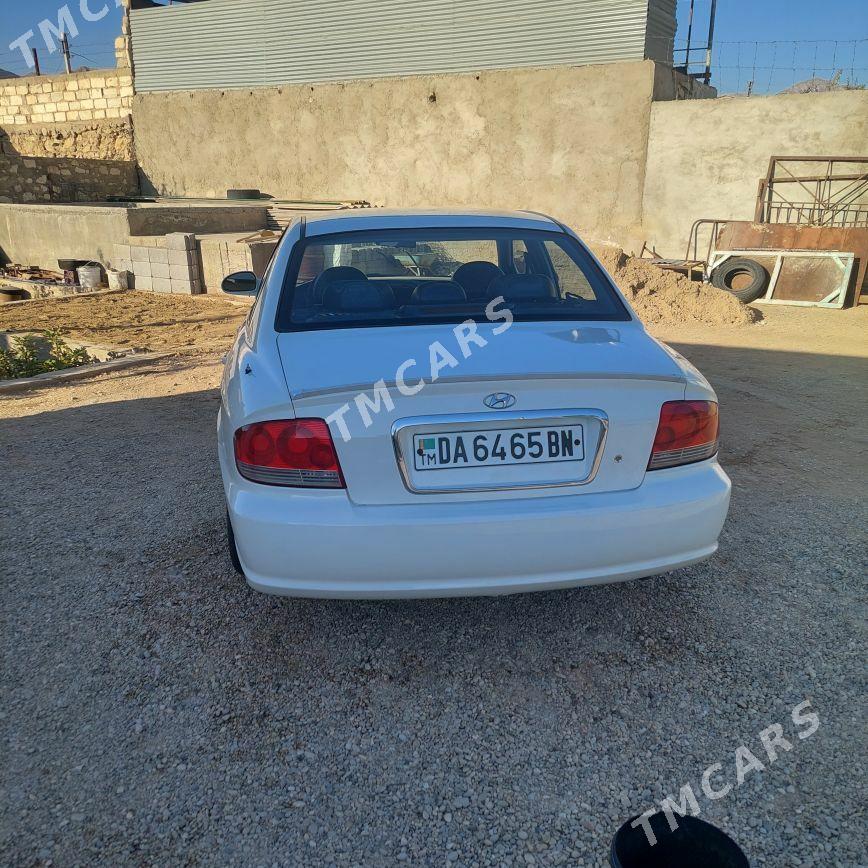 Hyundai Sonata 2003 - 85 000 TMT - Balkanabat - img 2