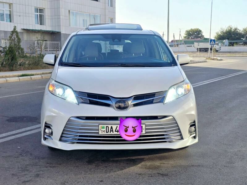 Toyota Sienna 2020 - 559 000 TMT - Ашхабад - img 4