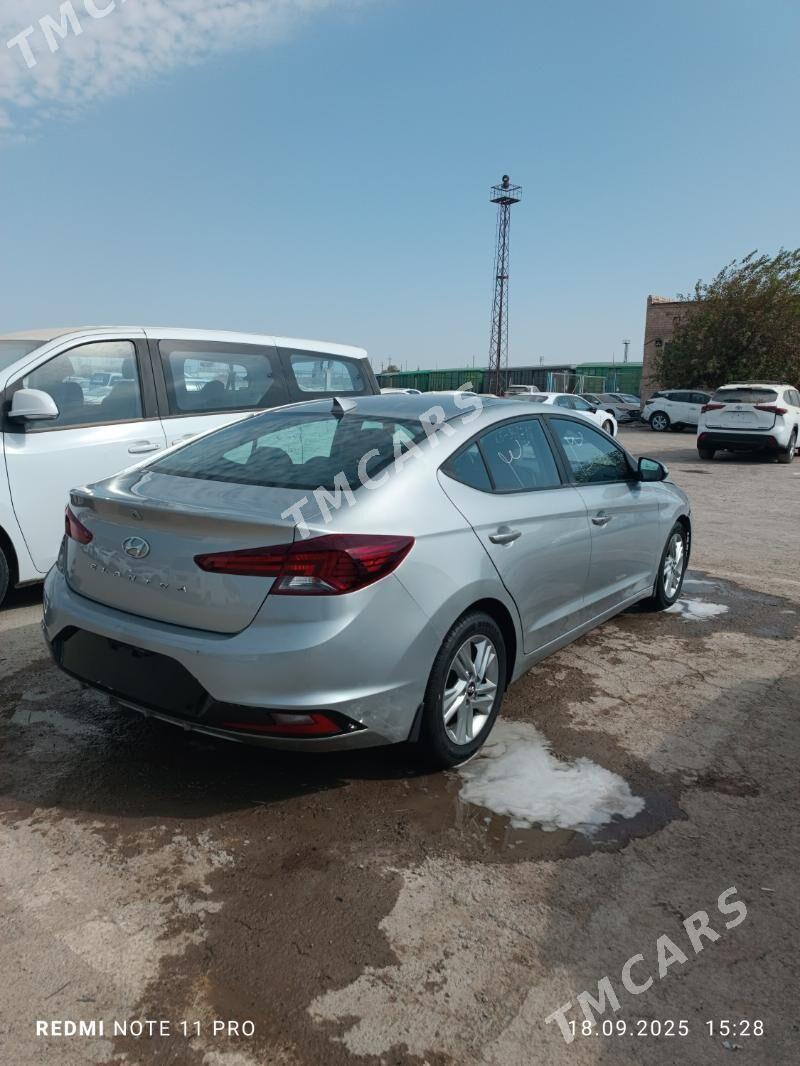 Hyundai Elantra 2020 - 210 000 TMT - Мары - img 4