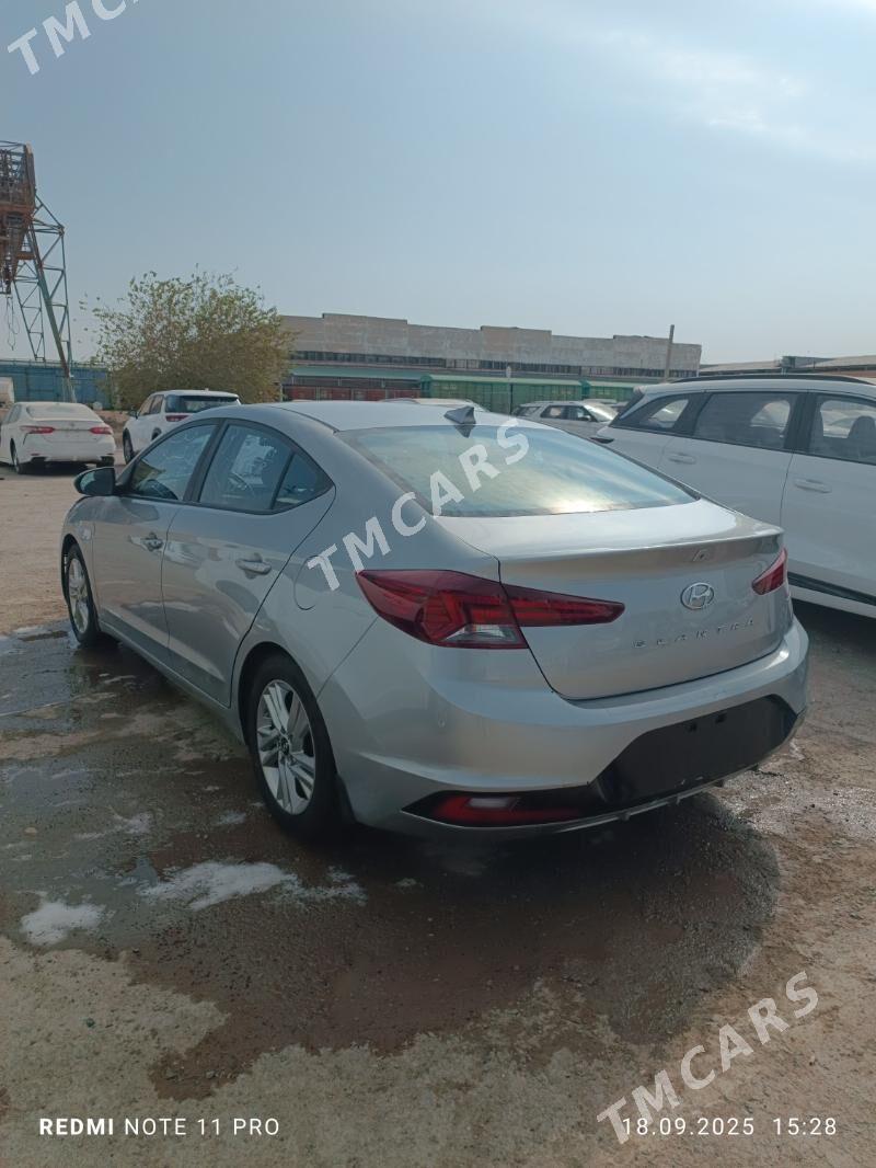 Hyundai Elantra 2020 - 210 000 TMT - Мары - img 5