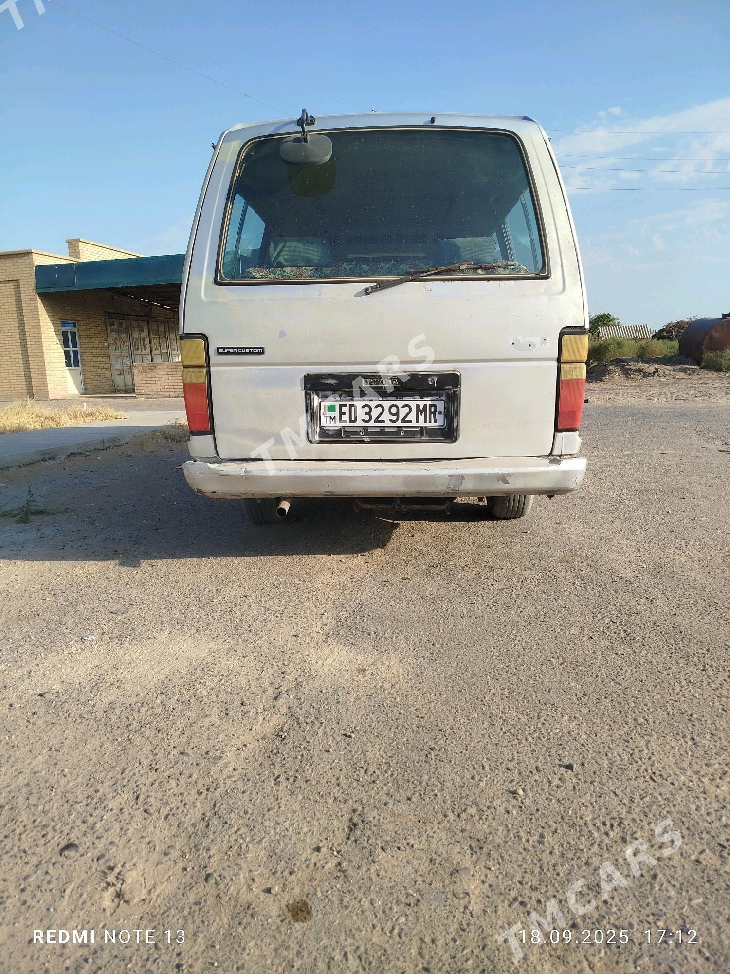 Toyota Hiace 1989 - 35 000 TMT - Сакарчага - img 4