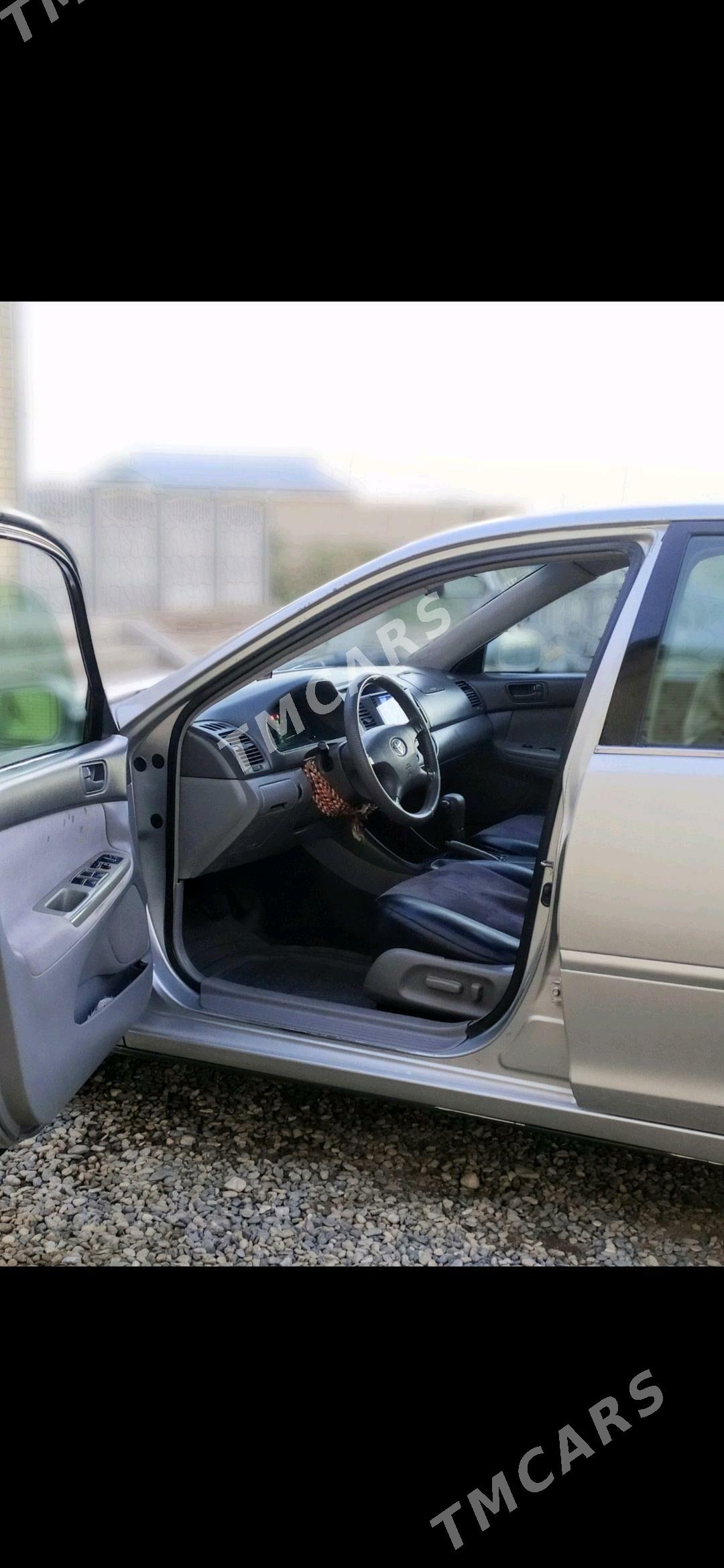Toyota Camry 2003 - 150 000 TMT - Векильбазар - img 4