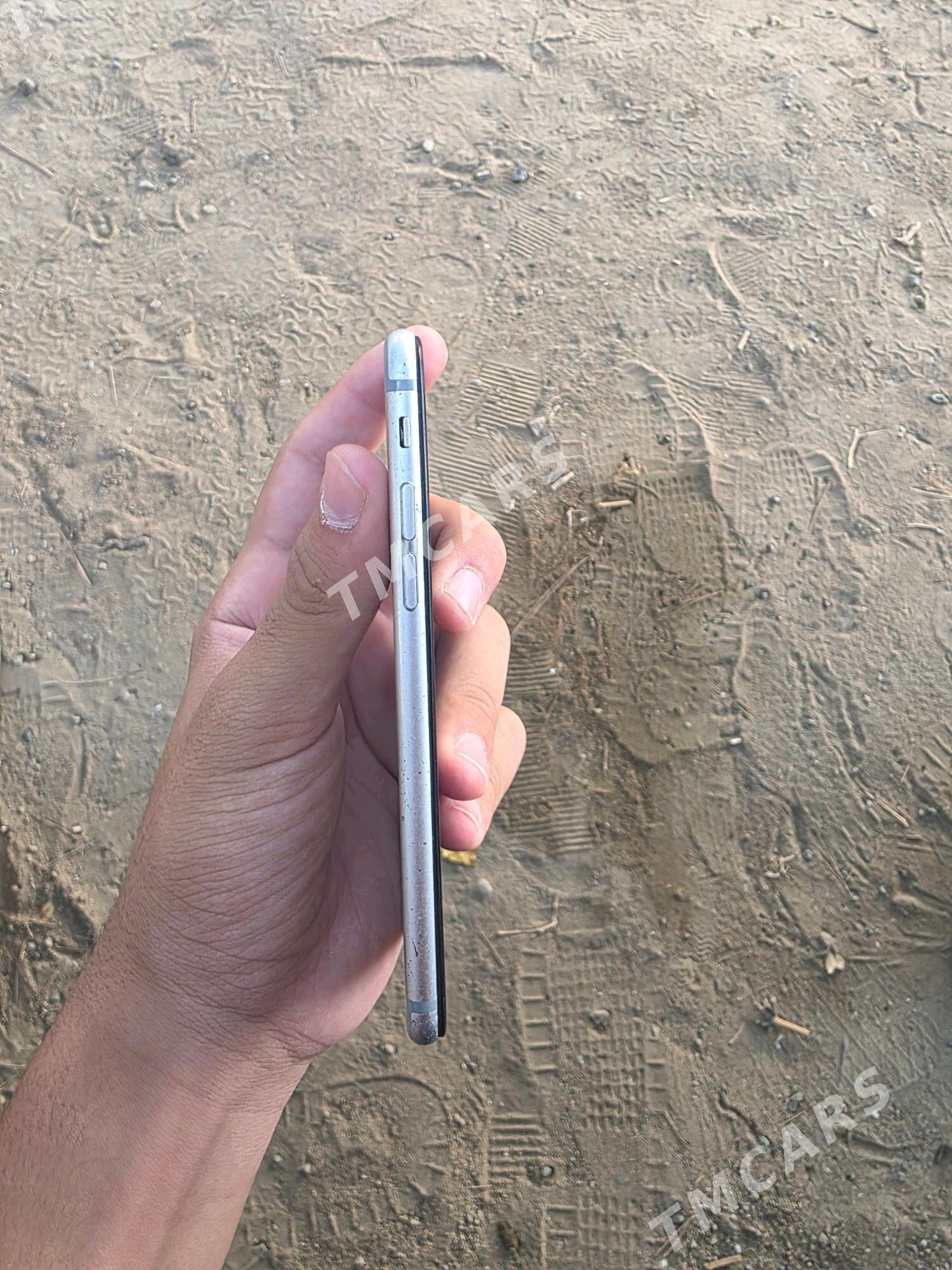iphone 6 - Türkmenbaşy - img 4