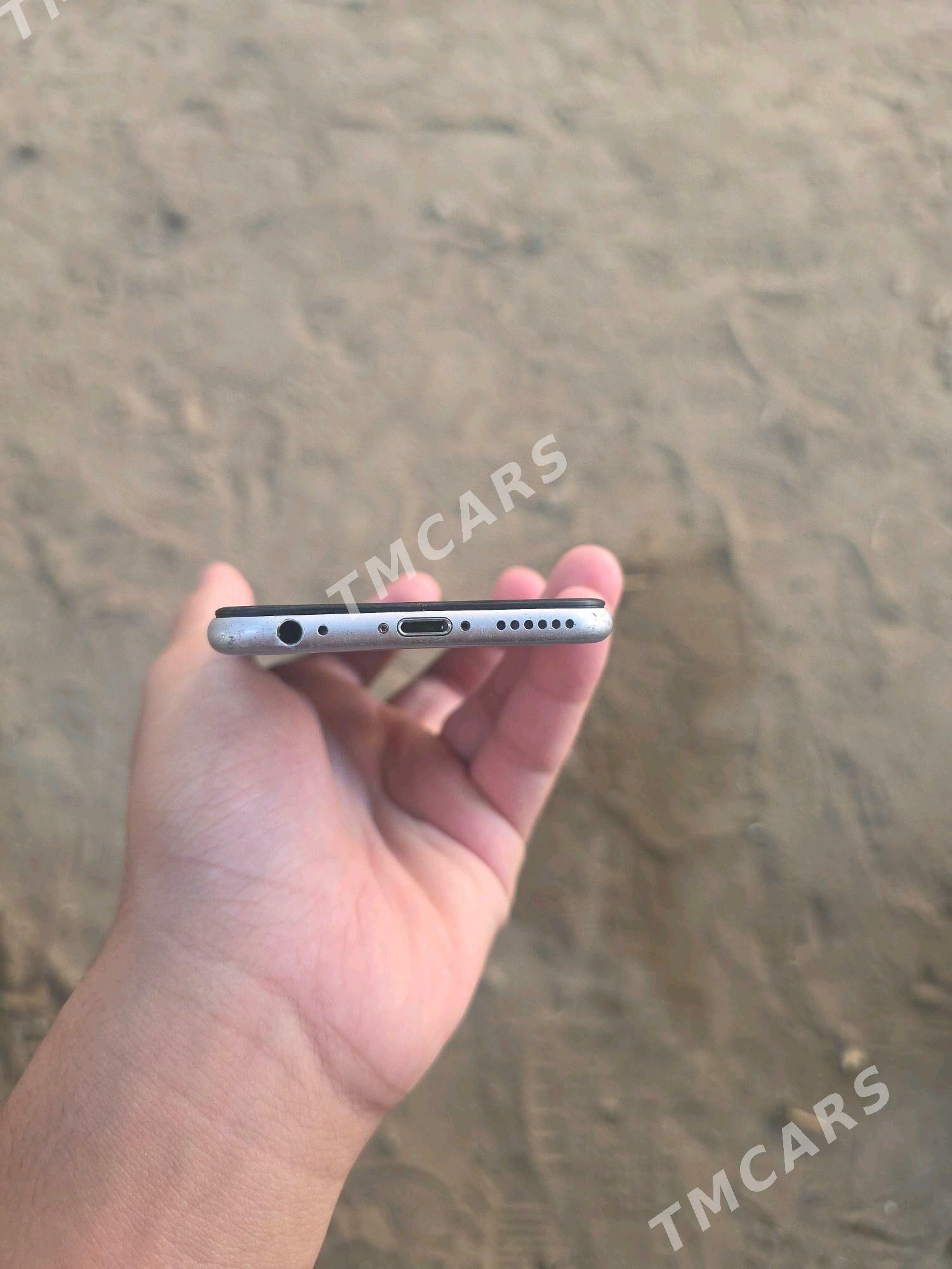 iphone 6 - Türkmenbaşy - img 2