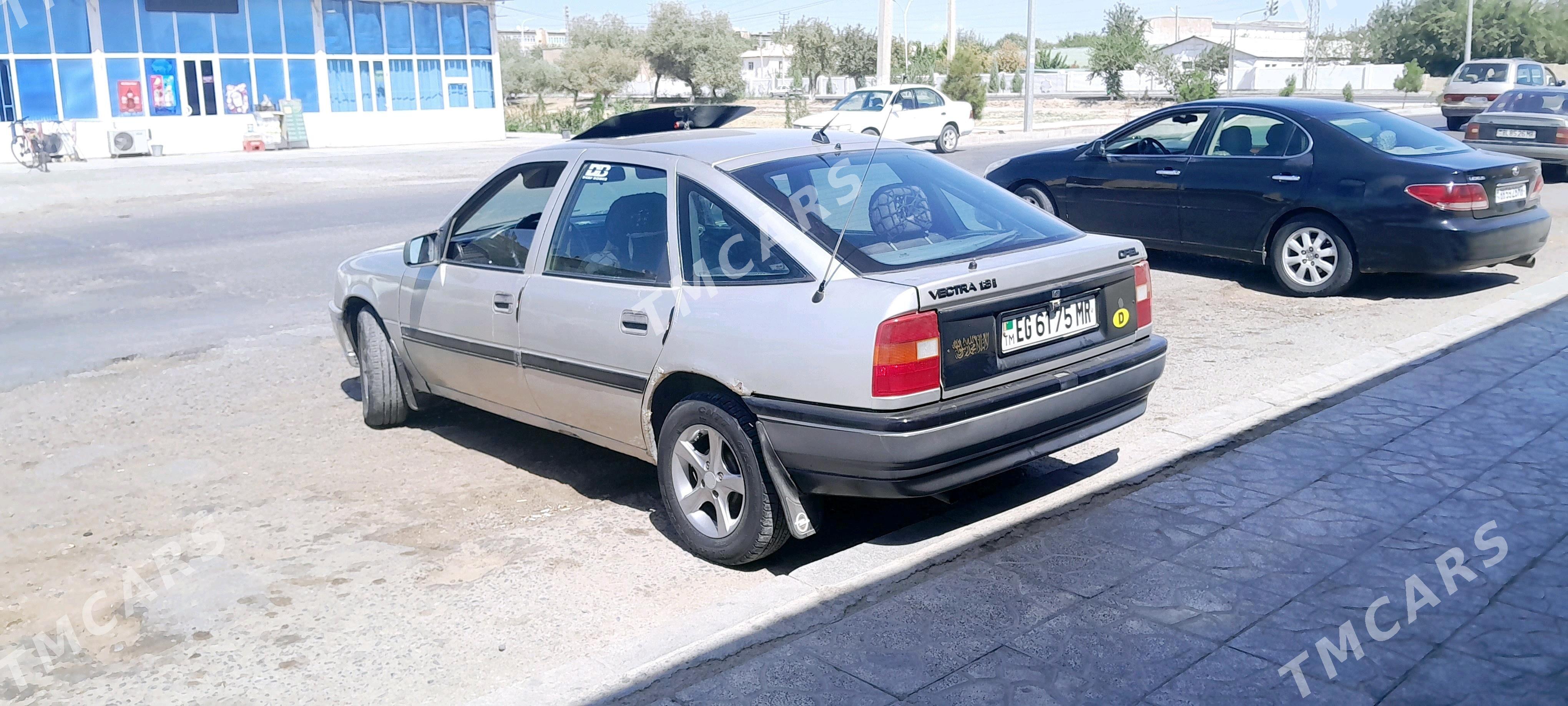 Opel Vectra 1992 - 25 000 TMT - Байрамали - img 5